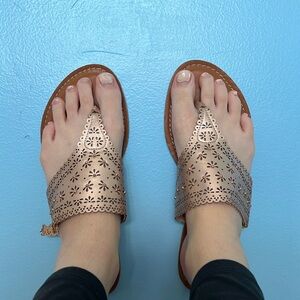 Cute women’s sandals